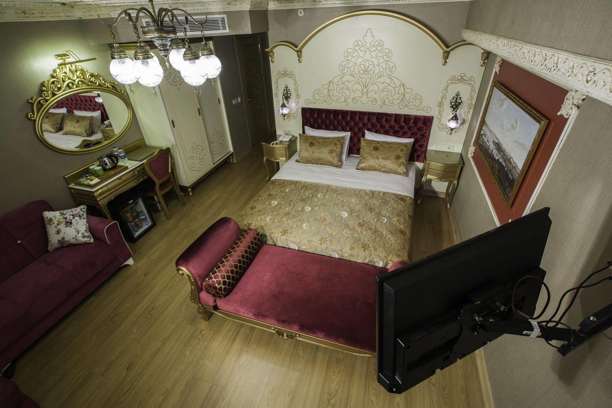 Hotel Phosphorion Istanbul Exterior foto A bedroom at the hotel