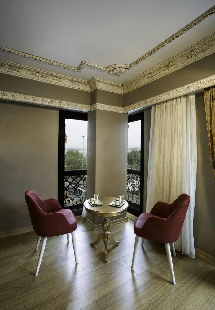 Hotel Phosphorion Istanbul Exterior foto A room at the hotel