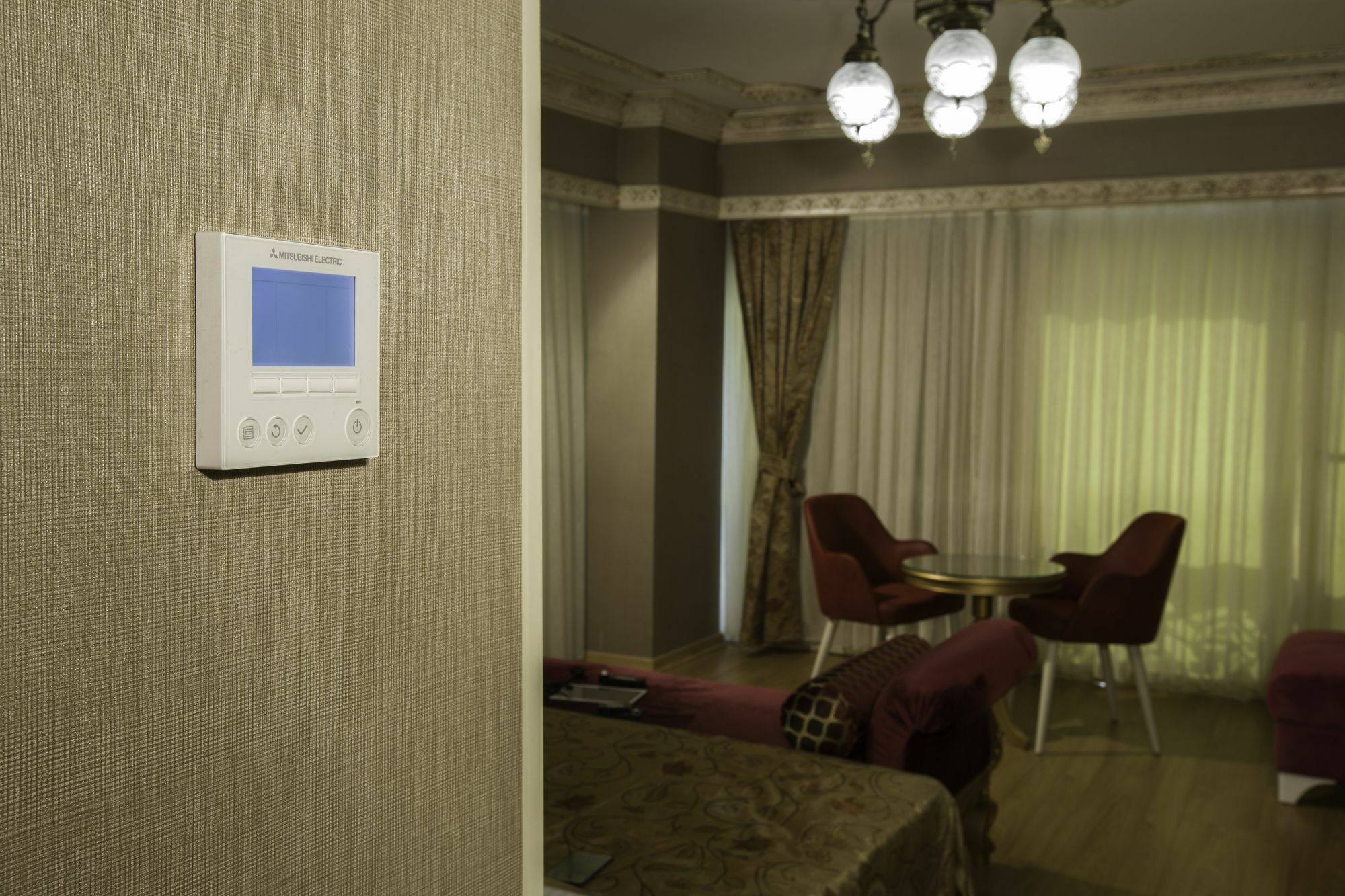 Hotel Phosphorion Istanbul Exterior foto A home automation system